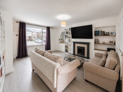3 Bed Terraced House, Northumberland Avenue, IP32