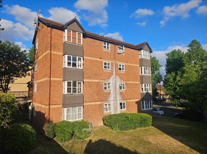 1 Bed Flat, Stubbs Drive, SE16
