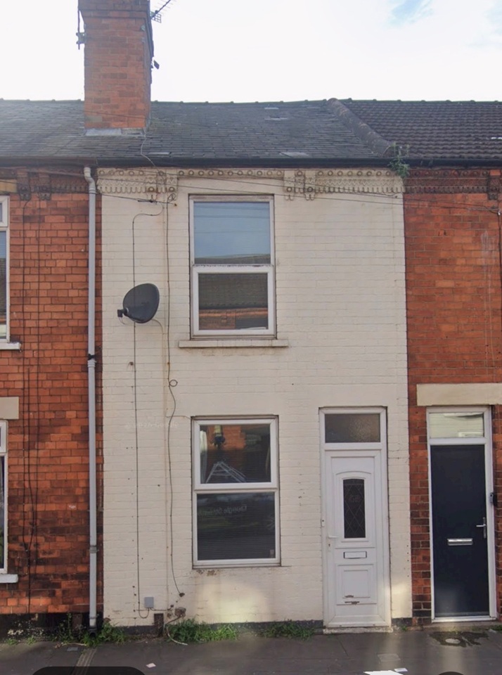 2 Bed Terraced House, St Andrews St, LN5
