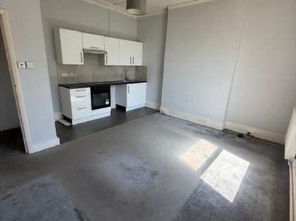 3 Bed Flat, Ashburnham Road, TN35