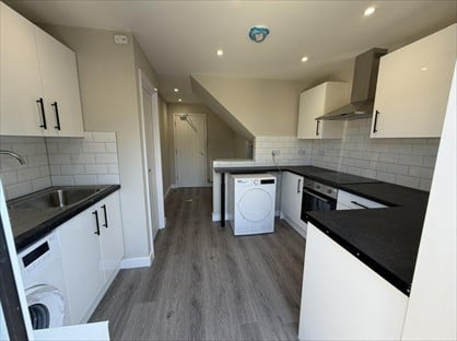 Room in a Shared House, Sandon Road, SS14