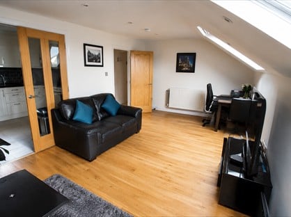 1 Bed Flat, Tooting Bec Road, SW17
