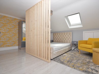 Studio Flat, Wincanton Gardens, IG6
