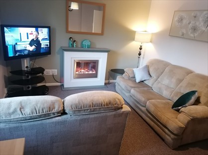2 Bed Flat, Carnegie Avenue, DY4