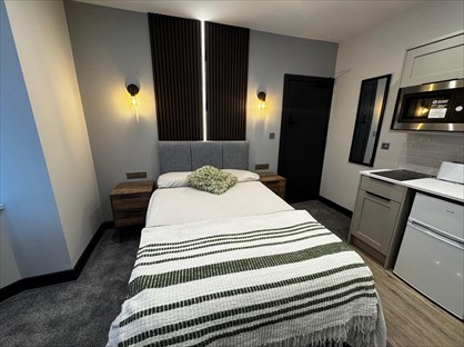 Room in a Shared House, Albert St, ST5