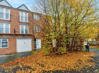 3 Bed Terraced House, Waterfront Way, WS2