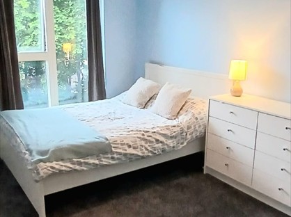 2 Bed Flat, Adenmore Road, SE6