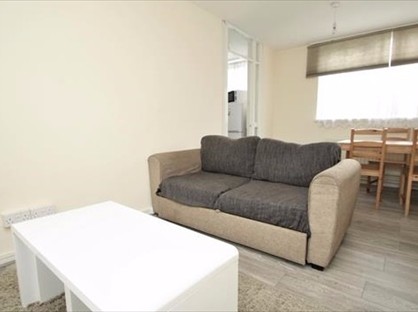 1 Bed Flat, Priory Court, SE15