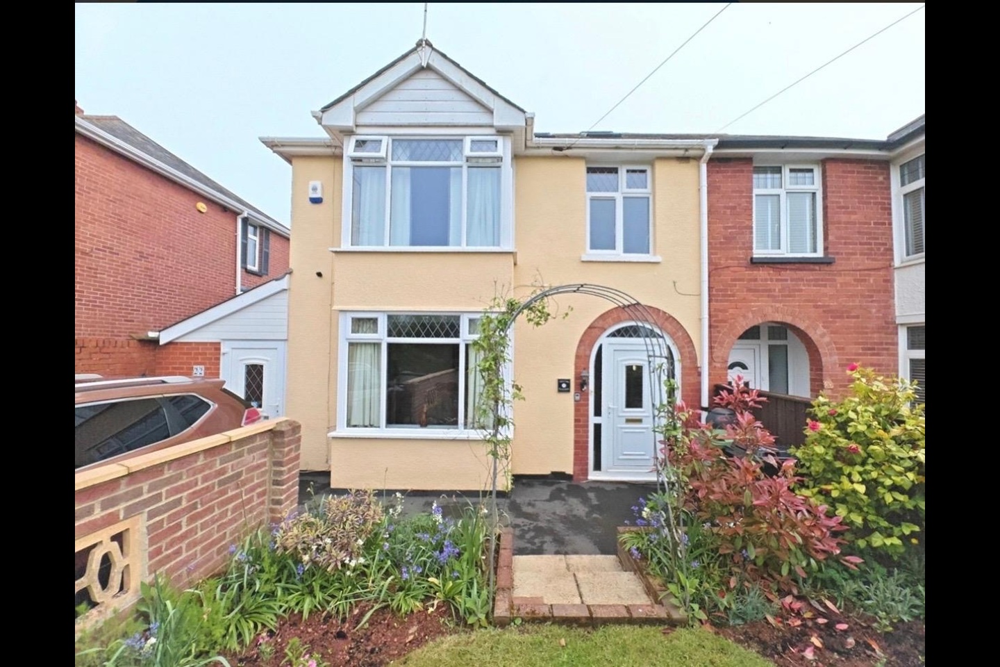 4 Bed Semi-Detached House, Birchy Barton Hill, EX1