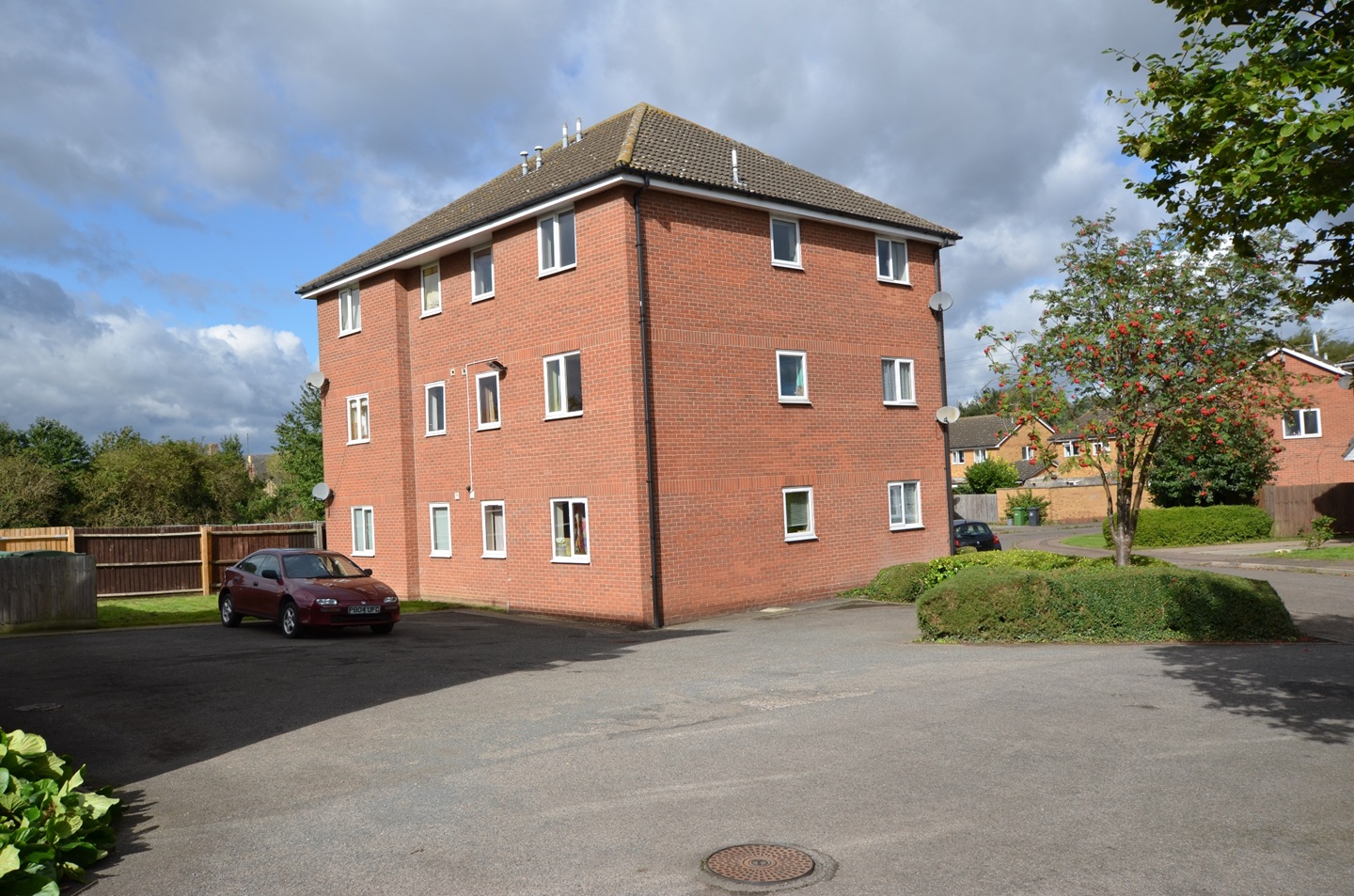 2 Bed Flat, Woodston, PE2