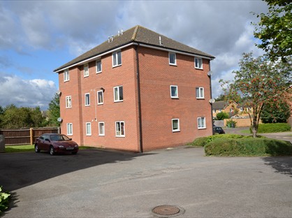2 Bed Flat, Woodston, PE2