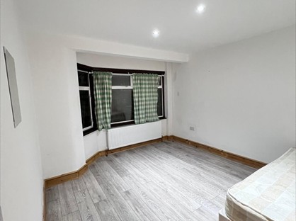 Room in a Shared House, Wyvenhoe Road, HA2