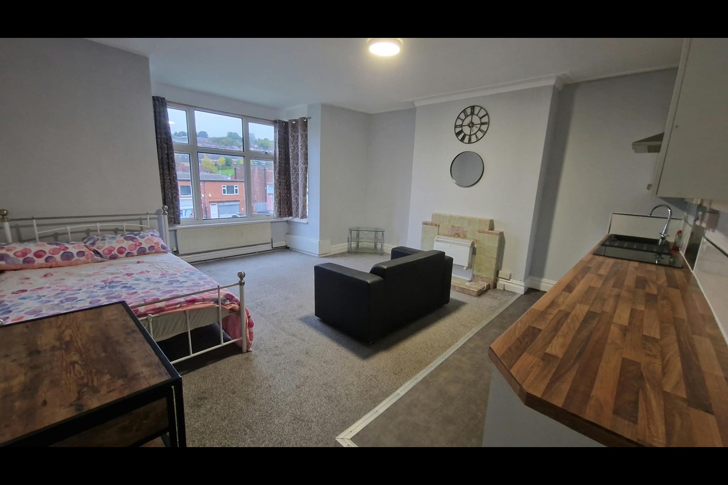 1 Bed Flat, Raynville Road, LS12