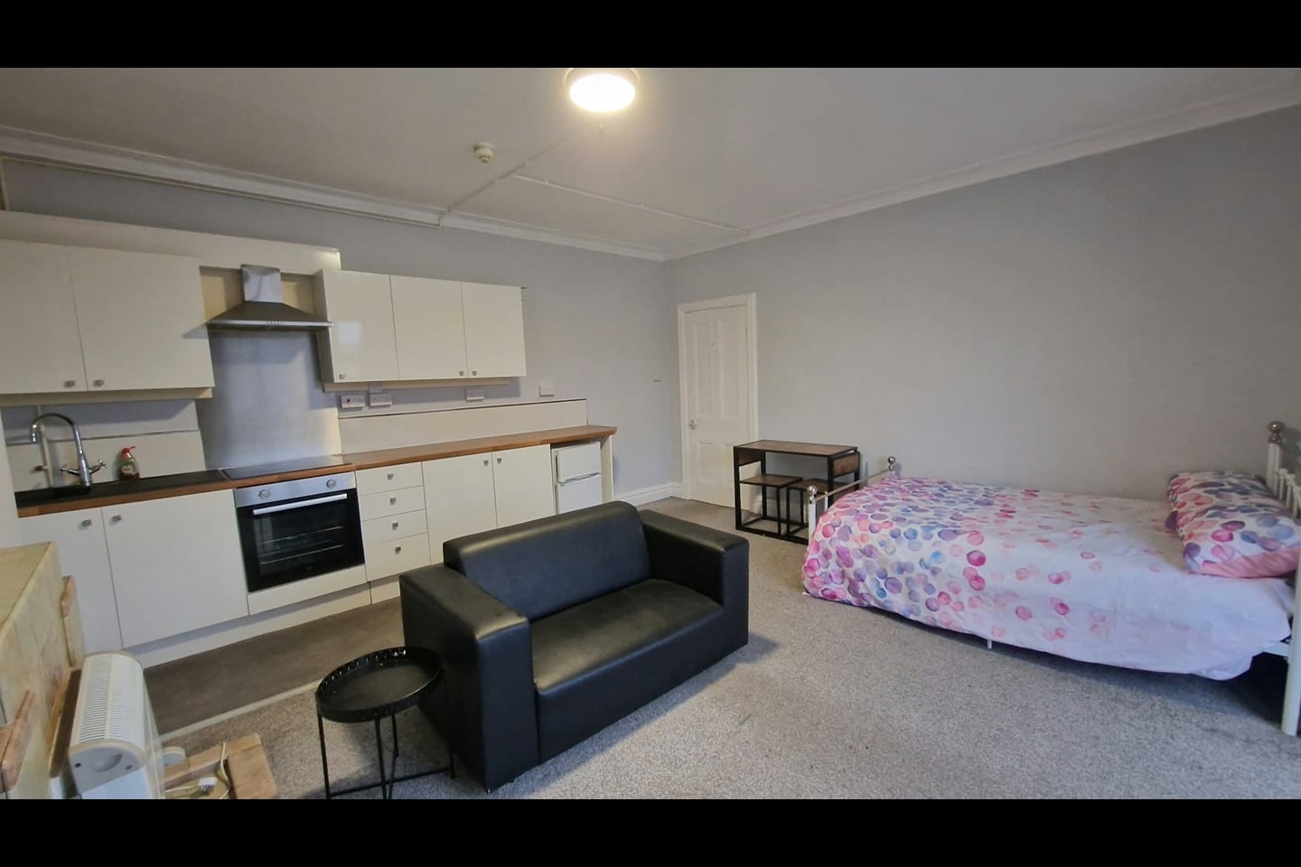 1 Bed Flat, Raynville Road, LS12 photo 4