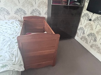 Room in a Shared House, Burgess Road, SM1