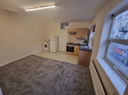 1 Bed Flat, Rye Lane, SE15