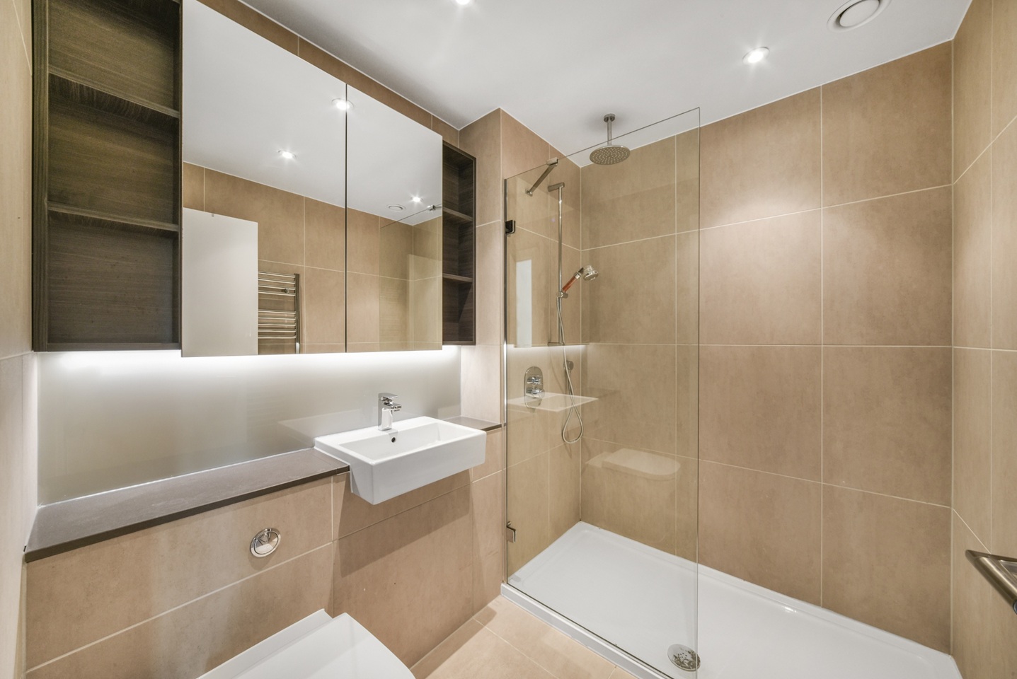 Additional image 12 of 2 Bed Flat, St Gabriel Walk, SE1, N1 7GU