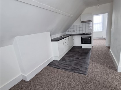 2 Bed Flat, Leicester Road, CR0