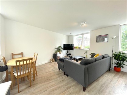 1 Bed Maisonette, Dean Lane, BS3
