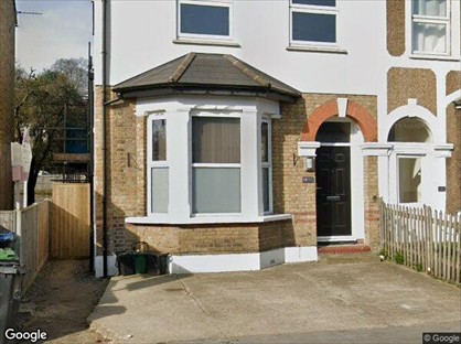 3 Bed Flat, Brighton Road, CR2