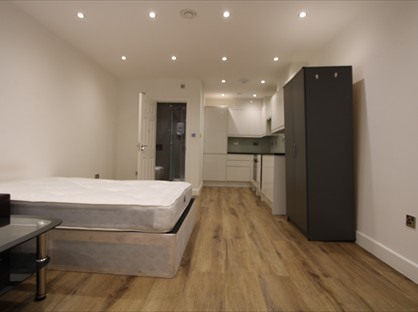 Studio Flat, East Dulwich Road, SE22