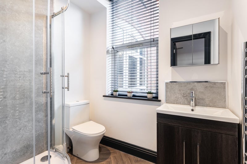 Additional image 2 of 1 Bed Flat, Buckingham Gate, SW1E, N1 7GU