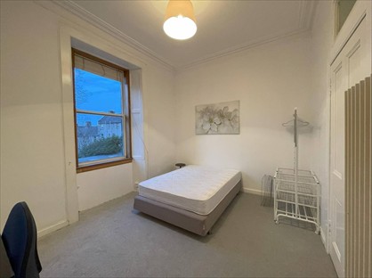 1 Bed Flat, Lutton Place, EH8