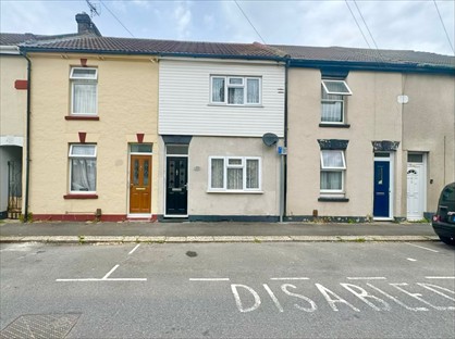 3 Bed Terraced House, South Eastern Road, ME2