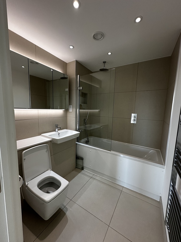 Room in a Shared Flat, Wyndham Road, SE5 photo 3