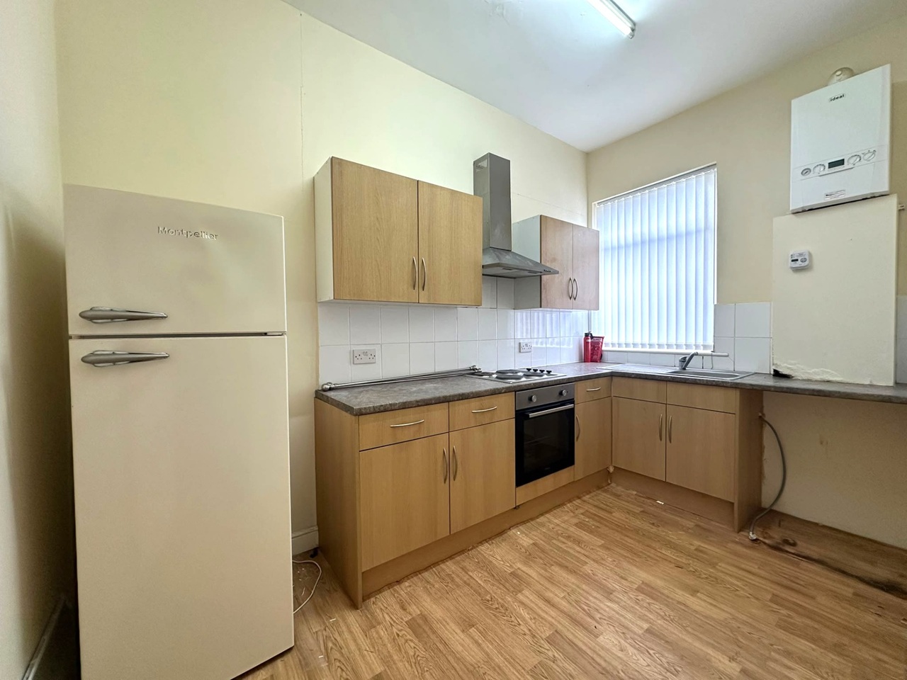 2 Bed Flat, Anfield, L4 photo 4