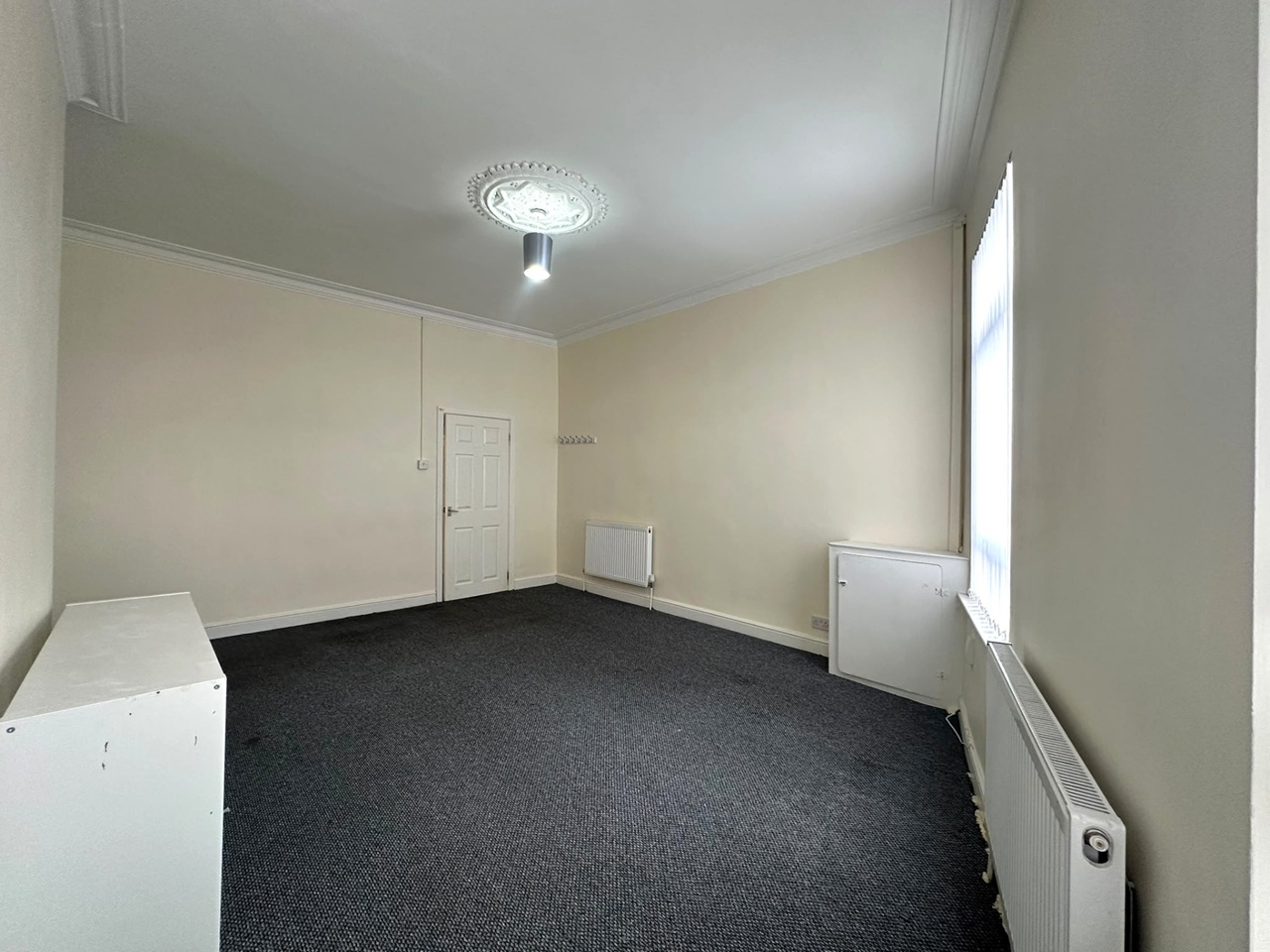 2 Bed Flat, Anfield, L4 photo 3