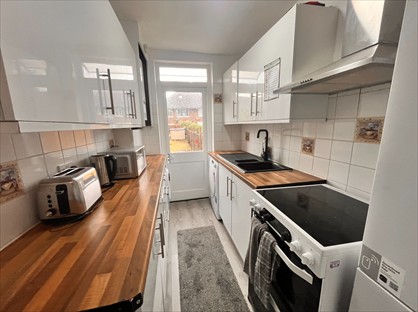 3 Bed Terraced House, Grove Road, CR4