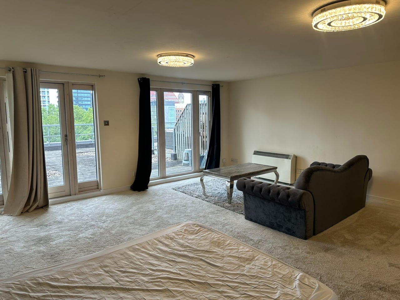 3 Bed Flat, Brindley House, B3 photo 2