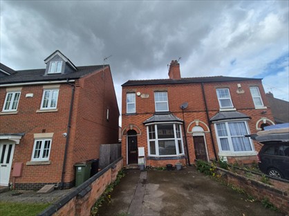 2 Bed Semi-Detached House, Leicester Road, LE18