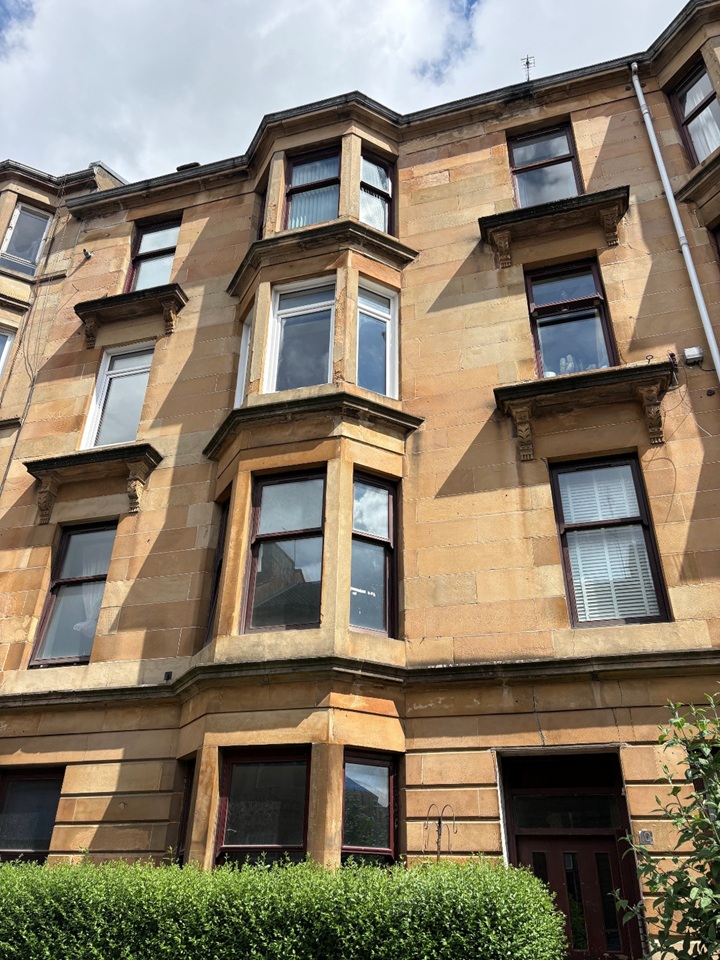 3 Bed Flat, Elie St, G11