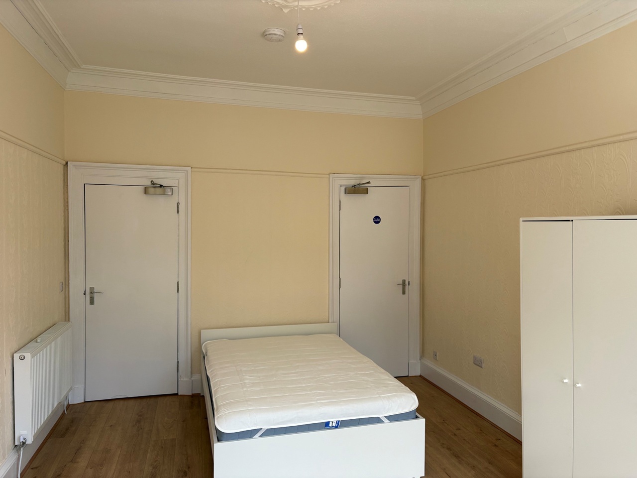 3 Bed Flat, Elie St, G11 photo 5