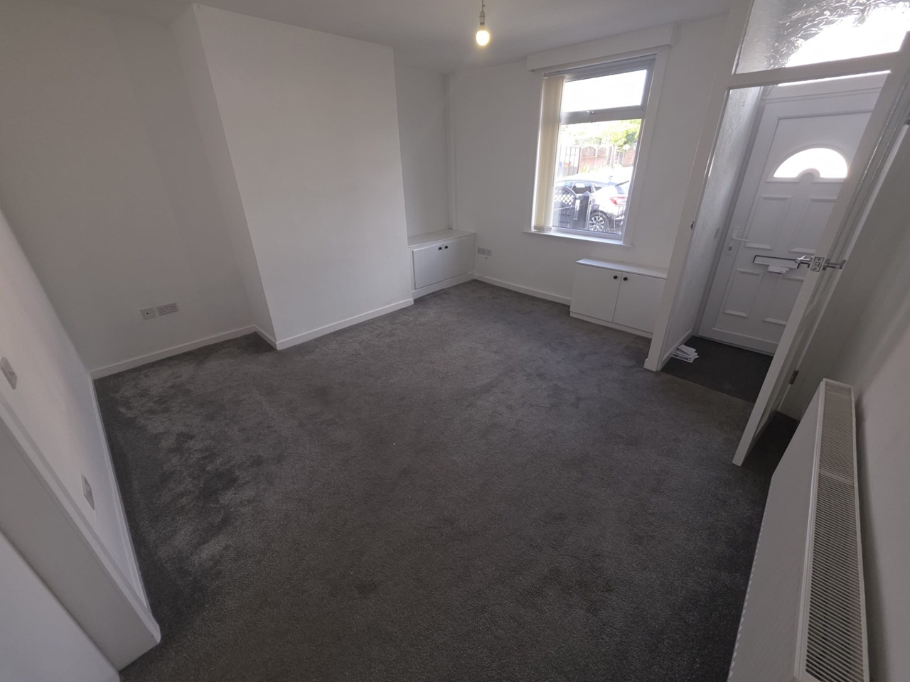 2 Bed Terraced House, Pilkington Road, M26 – photo 2