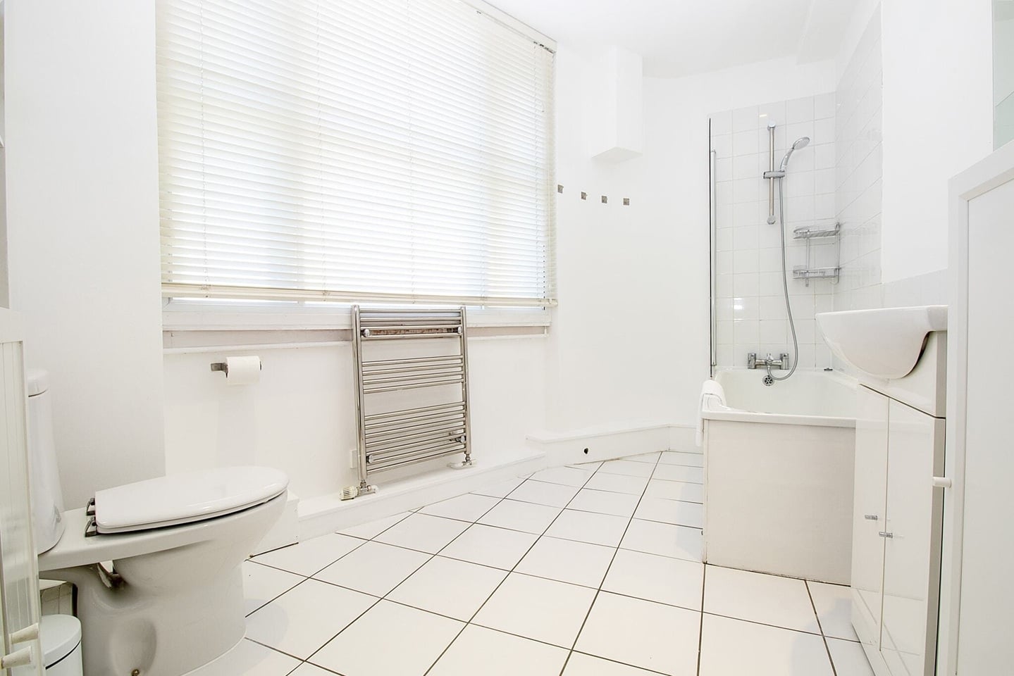 Additional image 11 of 1 Bed Flat, Hill St, W1J, N1 7GU