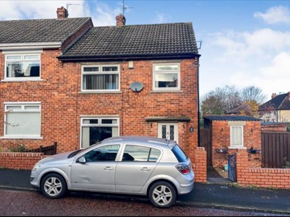 3 Bed Semi-Detached House, Hill Top, NE21