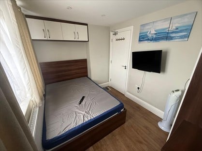 Room in a Shared House, Cranford Park Road, UB3