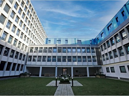 2 Bed Flat, Elfin Square, EH11