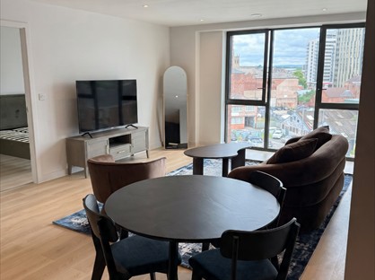 2 Bed Flat, Waterhouse Tower, M3