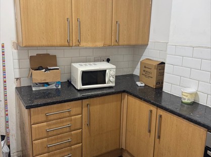 Room in a Shared House, Dickenson Road, M13