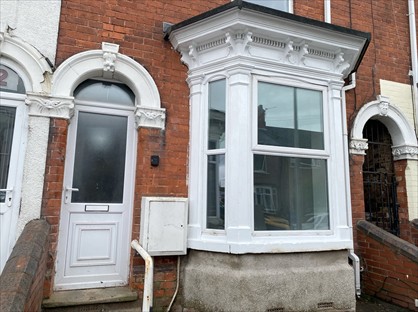 2 Bed Terraced House, Hare St, DN32
