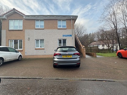 2 bed flat/apartment for rent in 2 Bed Flat, Glenburn, FK2
