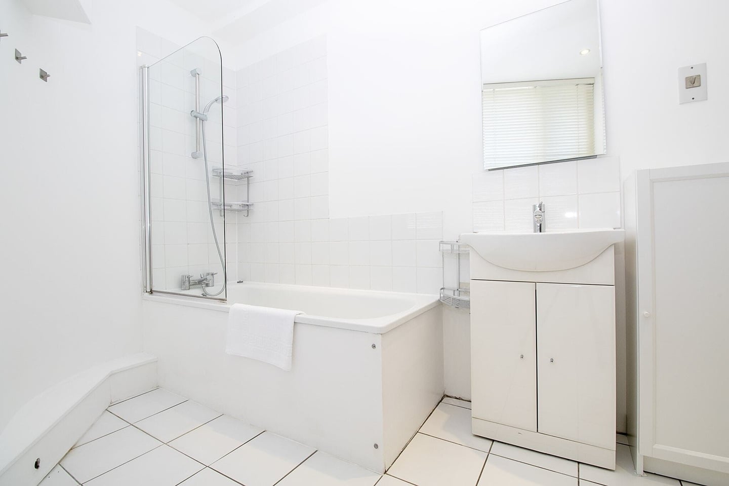 Additional image 5 of 1 Bed Flat, Hill Street, W1J, N1 7GU