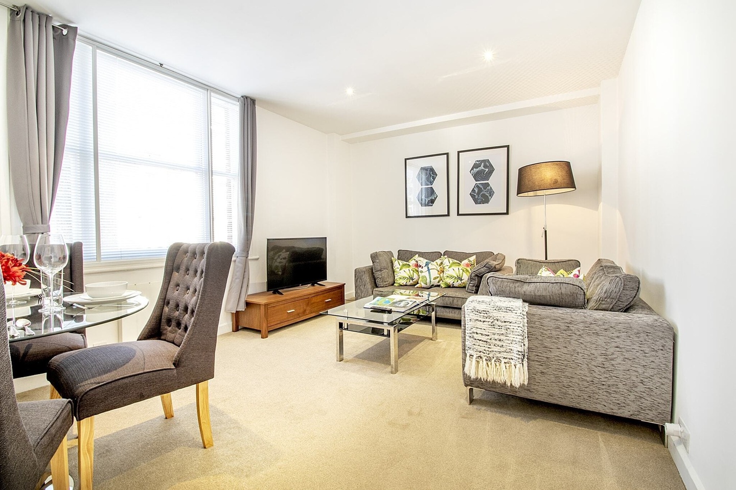 Additional image 7 of 1 Bed Flat, Hill Street, W1J, N1 7GU