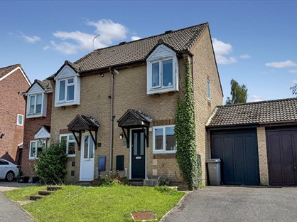 2 Bed End Terrace, Camellia Drive, BA12