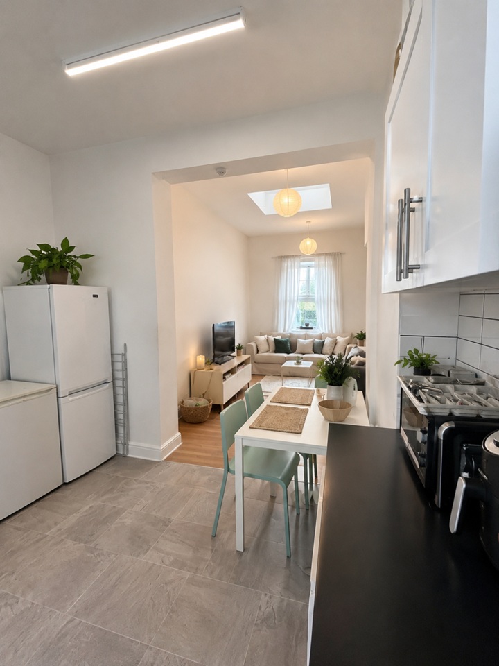 5 Bed Flat, St John Street, EC1V photo 3
