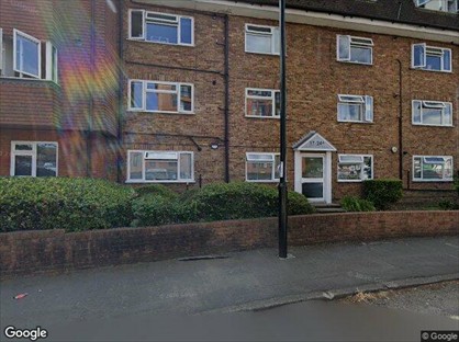Room in a Shared Flat, Beverley Way, SW20